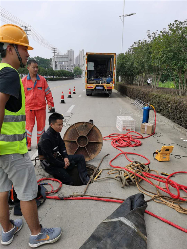温宿翻衬法管道修复技术主要工序